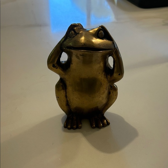 Vintage brass frog set: The Morality Trio - Picture 4 of 12